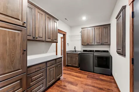1077 Legend Lane River Falls WI 54022