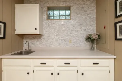 1900 Victoria Road S Mendota Heights MN 55118