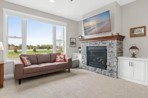 29264 Kenwood Way Chisago City MN 55013