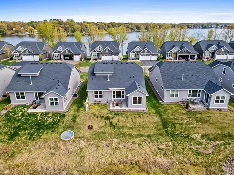 29264 Kenwood Way Chisago City MN 55013
