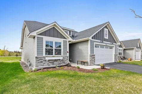 29264 Kenwood Way Chisago City MN 55013