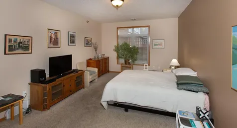 203 6th Street S Moorhead MN 56560