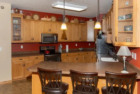203 6th Street S Moorhead MN 56560
