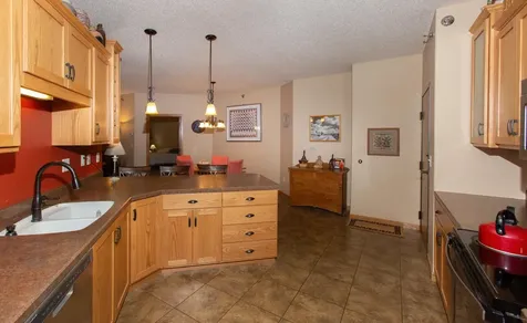 203 6th Street S Moorhead MN 56560