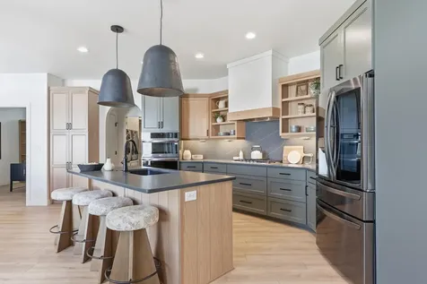 6444 Sun Valley Boulevard Horace ND 58047