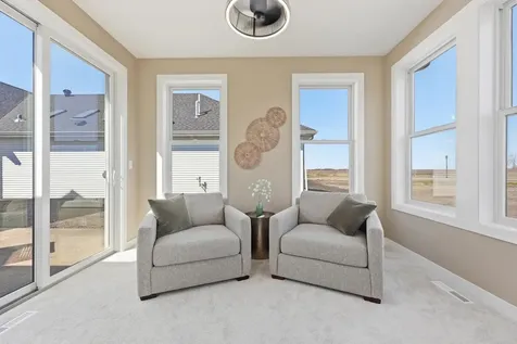 6444 Sun Valley Boulevard Horace ND 58047
