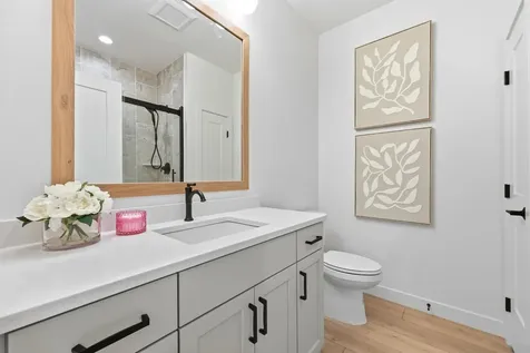 6444 Sun Valley Boulevard Horace ND 58047