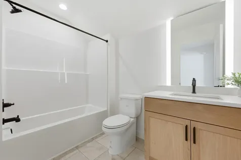 6444 Sun Valley Boulevard Horace ND 58047