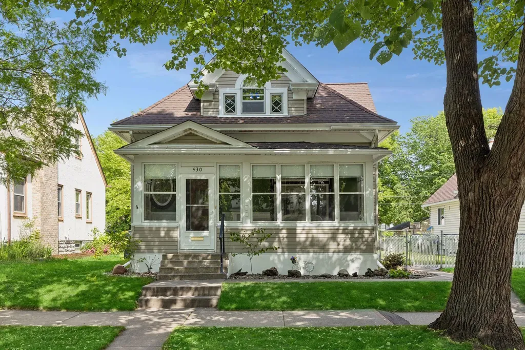 430 Arbor Street Saint Paul MN 55102