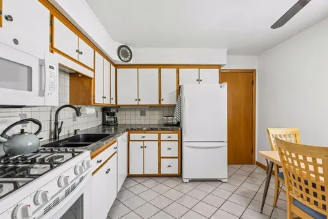 430 Arbor Street Saint Paul MN 55102