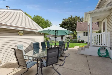 430 Arbor Street Saint Paul MN 55102