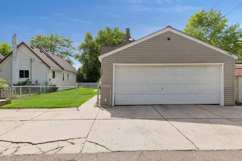 430 Arbor Street Saint Paul MN 55102
