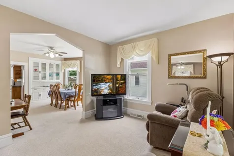 430 Arbor Street Saint Paul MN 55102