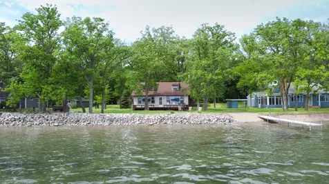 22558 Senns Beach Drive Detroit Lakes MN 56501