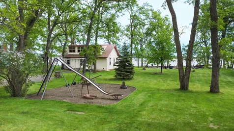 22558 Senns Beach Drive Detroit Lakes MN 56501
