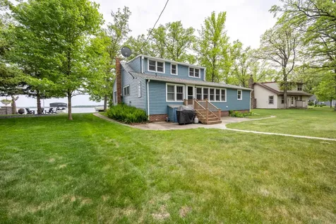 22558 Senns Beach Drive Detroit Lakes MN 56501
