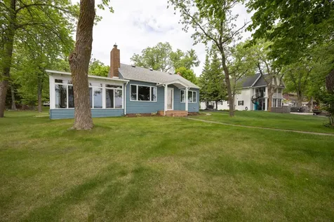 22558 Senns Beach Drive Detroit Lakes MN 56501