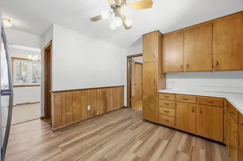 208 10 1/2 Avenue W West Fargo ND 58078