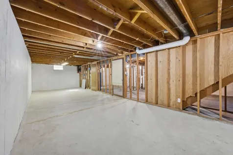 208 10 1/2 Avenue W West Fargo ND 58078