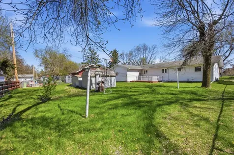 208 10 1/2 Avenue W West Fargo ND 58078