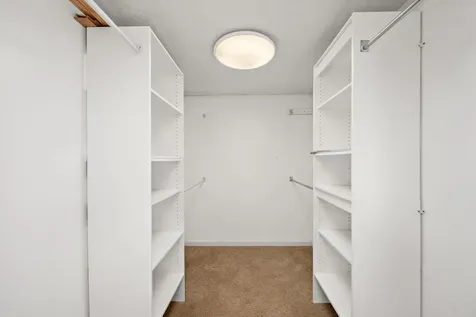 5200 Greenwood Circle Excelsior MN 55331
