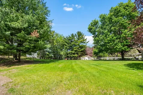 1125 Oakview Lane N Plymouth MN 55441