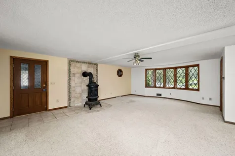 1125 Oakview Lane N Plymouth MN 55441