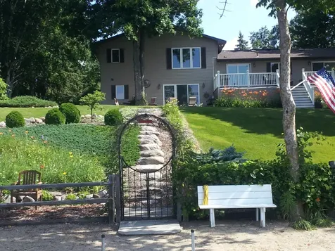 21682 Black Beauty Lane Detroit Lakes MN 56501