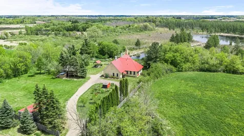 8825 Greeley Loop Braham MN 55006