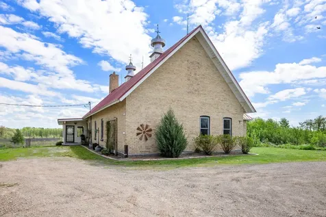 8825 Greeley Loop Braham MN 55006