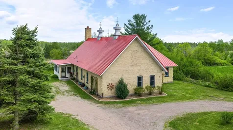 8825 Greeley Loop Braham MN 55006