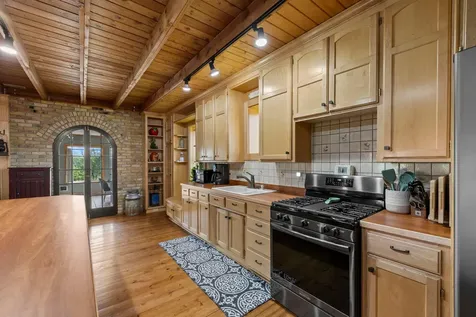 8825 Greeley Loop Braham MN 55006