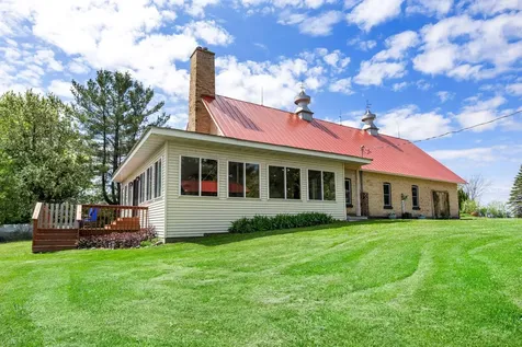 8825 Greeley Loop Braham MN 55006