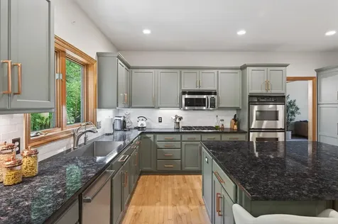 3690 Yuma Lane N Plymouth MN 55446