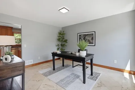 2734 Shadow Wood Court Chaska MN 55318
