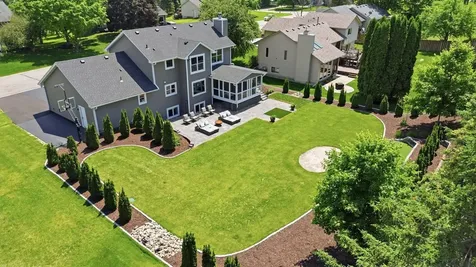 2734 Shadow Wood Court Chaska MN 55318