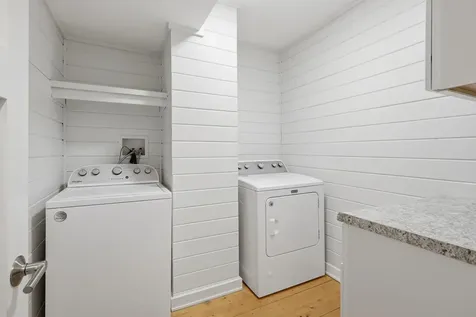 2734 Shadow Wood Court Chaska MN 55318