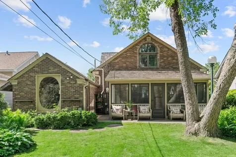 825 5th Avenue SW Faribault MN 55021