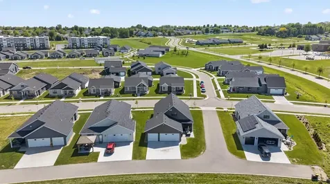 5367 Harvest Lake Drive NW Rochester MN 55901