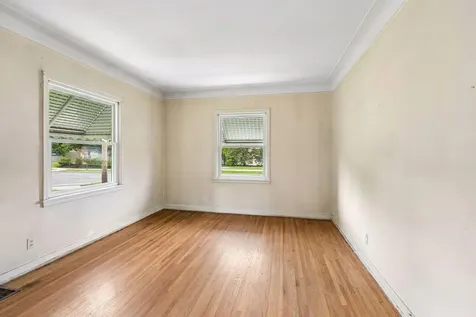 1800 Cleveland Street NE Minneapolis MN 55418