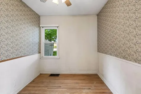 1800 Cleveland Street NE Minneapolis MN 55418