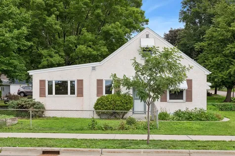 1800 Cleveland Street NE Minneapolis MN 55418