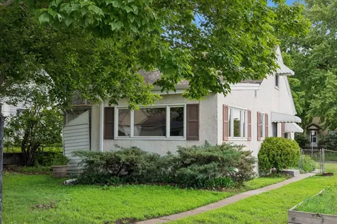 1800 Cleveland Street NE Minneapolis MN 55418