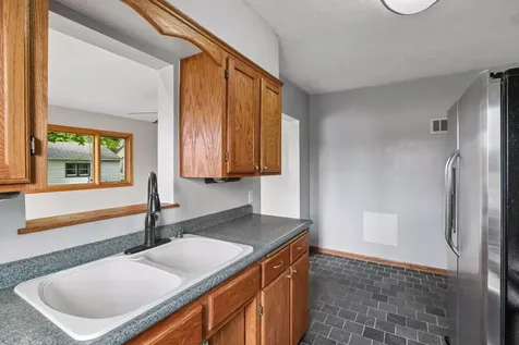 1800 Cleveland Street NE Minneapolis MN 55418