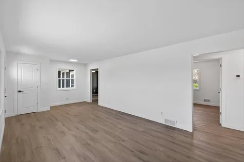 3125 Winnetka Avenue N Crystal MN 55427