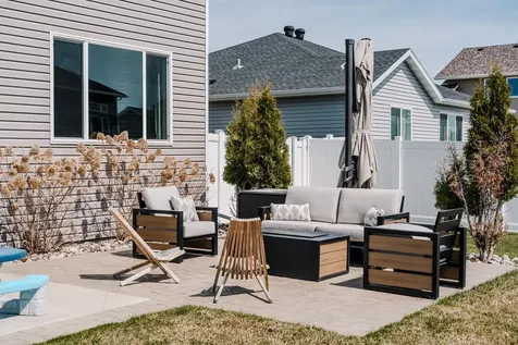 5568 37th Avenue S Fargo ND 58104