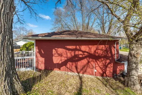 713 7th Avenue Circle SE Pelican Rapids MN 56572