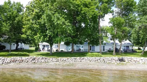 22710 Dunvilla Drive Pelican Rapids MN 56572