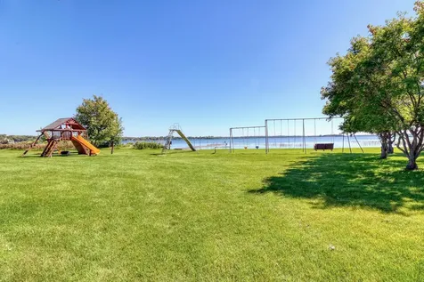 22710 Dunvilla Drive Pelican Rapids MN 56572
