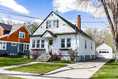 1525 4th Avenue S Fargo ND 58103